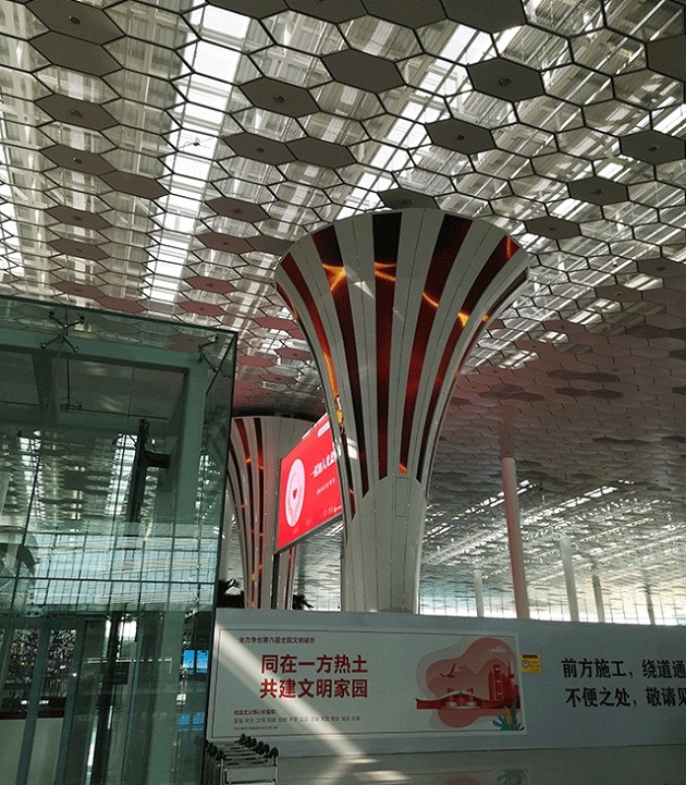 LED交通誘導(dǎo)屏|的士屏|交通顯示屏|道路顯示屏|地鐵顯示屏|機(jī)場(chǎng)顯示屏|車站顯示屏