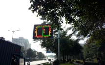 交通屏：現(xiàn)代化交通中的信息傳遞與引導(dǎo)